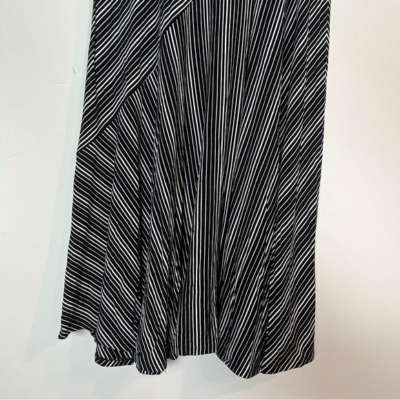 Chicos women’s Black/White Striped Stretch Maxi Skirt 0 - Picture 3 of 8